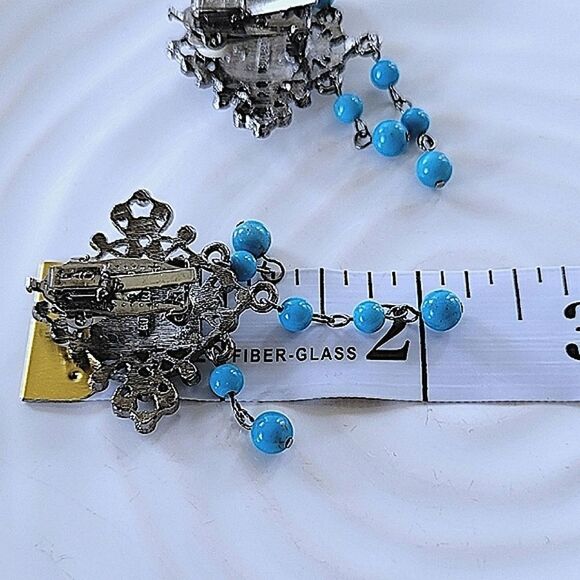 Vtg faux turquoise & rhinestone silver tone clip-on earrings - Picture 7 of 8